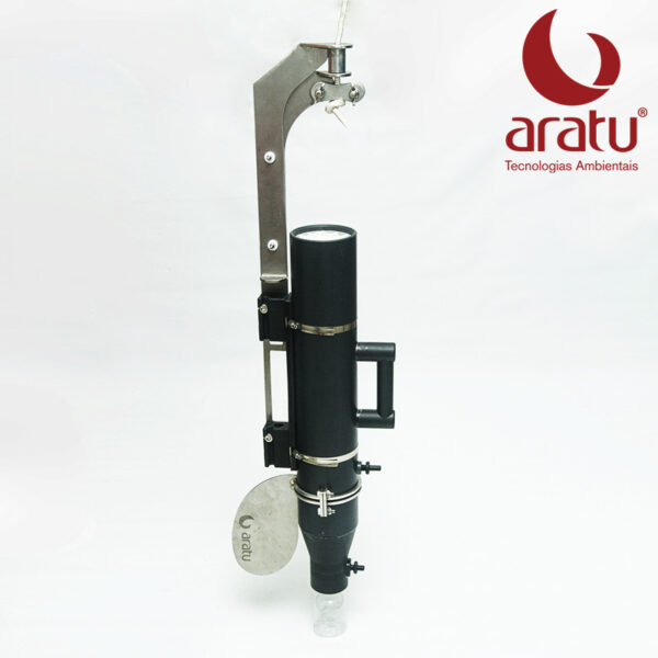 Aratu Armadilha de Sedimento Saarso 800x800 1 1 - ARATU - ARATU | EQUIPAMENTOS PARA AMOSTRAGEM AMBIENTAL, AMPLO PORTFÓLIO COM QUALIDADE INTERNACIONAL. - Equipamentos de Coleta de Água - Análise de Qualidade da Água - Ferramentas para Análise Ambiental - Estudos de Ambientes - Aquáticos Coleta de Organismos - Bentônicos